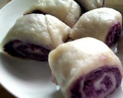 紫薯卷南瓜慕斯蛋糕