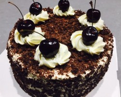 原来名气很大的蛋糕做起来却很简单------黑森林蛋糕