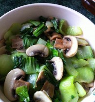 青菜炒蘑菇的做法