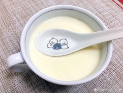 姜汁撞奶的做法_美食方法