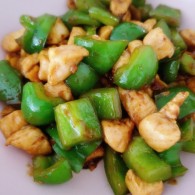 美食百科：川菜特色菜辣子鸡丁怎么做？
