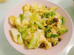 拉歌蒂尼菜谱炝炒圆白菜的做法