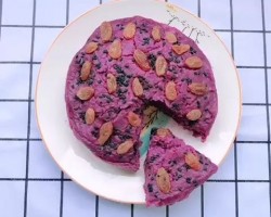 松软香甜的紫薯发糕