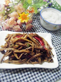 干煸茶树菇扁豆的做法