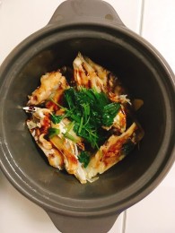 砂锅鱼头煲的做法_美食方法