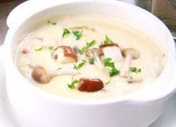 自制西餐奶油蘑菇浓汤