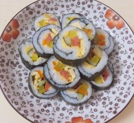 豆豉鱼紫菜包饭的做法