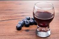 蓝莓酒的功效与作用有哪些