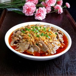 蒜香牛肉饭卷(1)