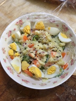 花椰菜土豆沙拉怎么做好吃 花椰菜土豆沙拉