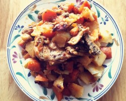 鸡腿炖土豆的做法