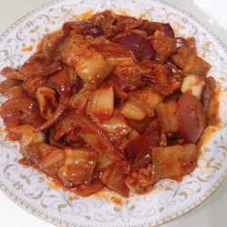 韩式辣白菜炒五花肉