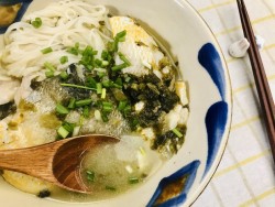 雪菜黄鱼煨面(1)