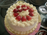 草莓蛋糕怎么做好吃 草莓蛋糕