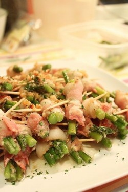 丘比沙拉汁-培根芦笋卷的做法