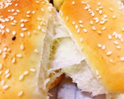 德普烤箱食谱——肉松面包卷